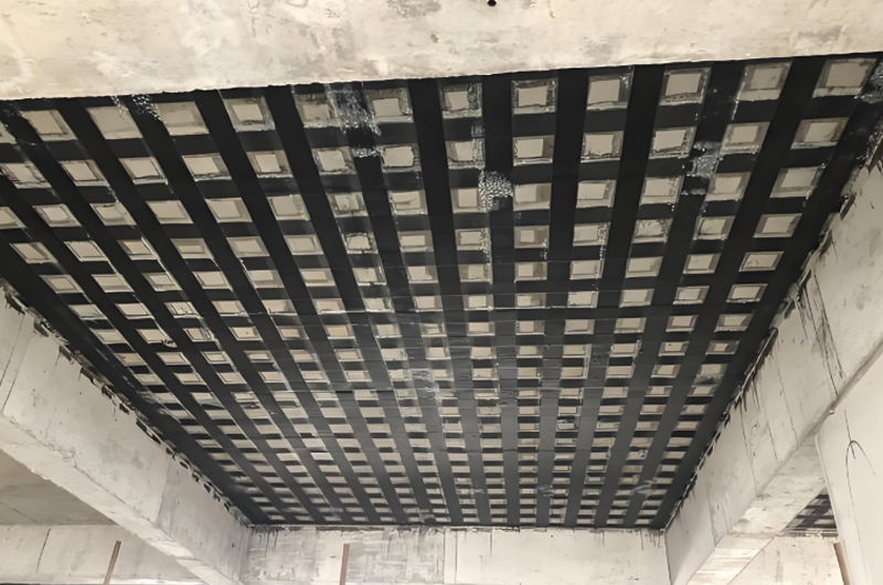 碳纖維加固后膩子不粘的處理方法