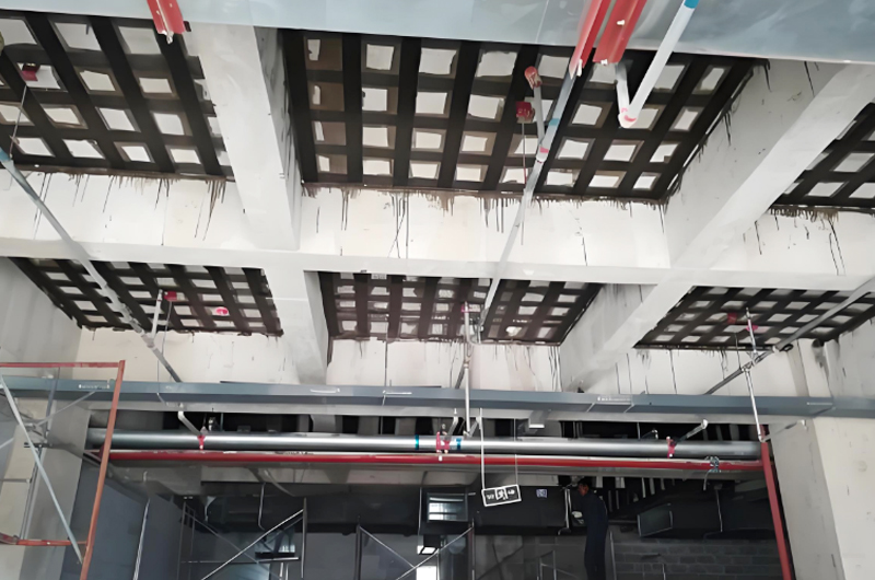 樓板承載力不足加固：設(shè)計(jì)缺陷與老化雙重隱患